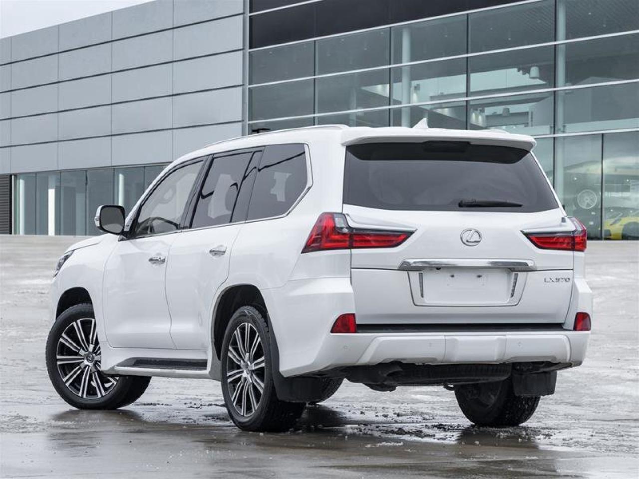 2021 Lexus LX LX 570 Executive Pkg 21” Alloy Wheels Head Up Disp Photo