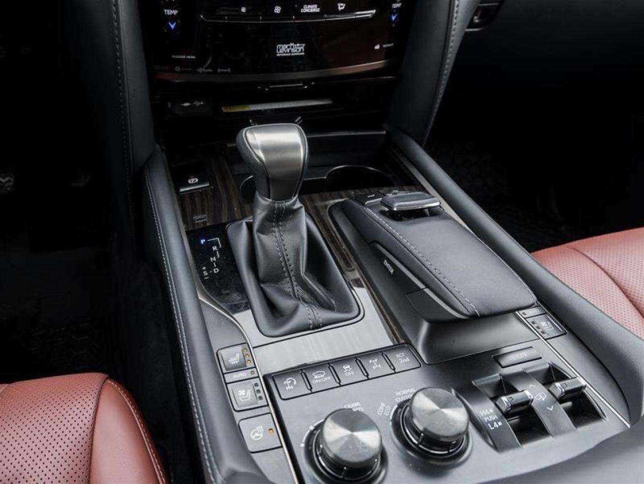 2021 Lexus LX LX 570 Executive Pkg 21” Alloy Wheels Head Up Disp Photo