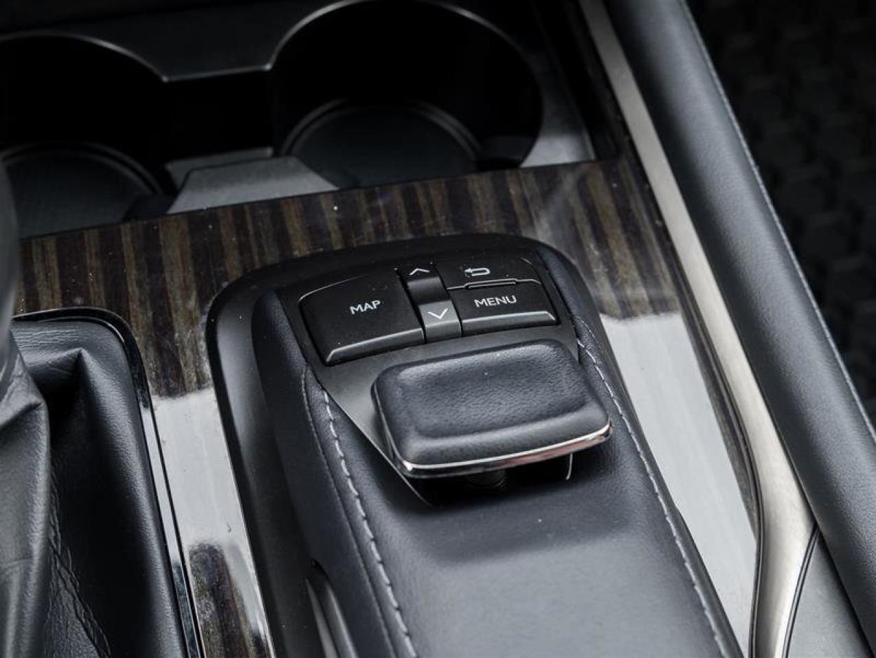 2021 Lexus LX LX 570 Executive Pkg 21” Alloy Wheels Head Up Disp Photo