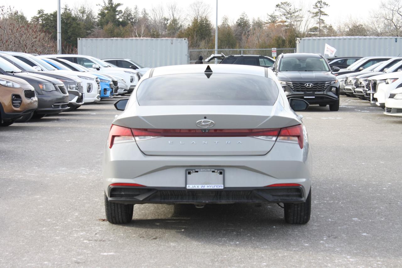 2022 Hyundai Elantra Preferred IVT w-Sun & Tech Package Photo
