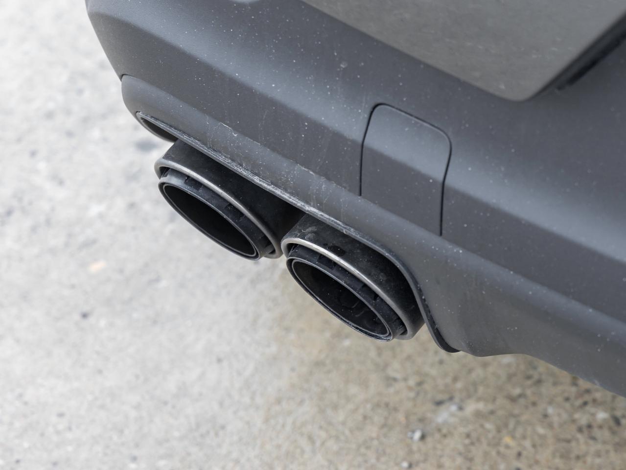 2024 Porsche Cayenne AWD Premium Pkg Plus Extended Exterior Package in Photo