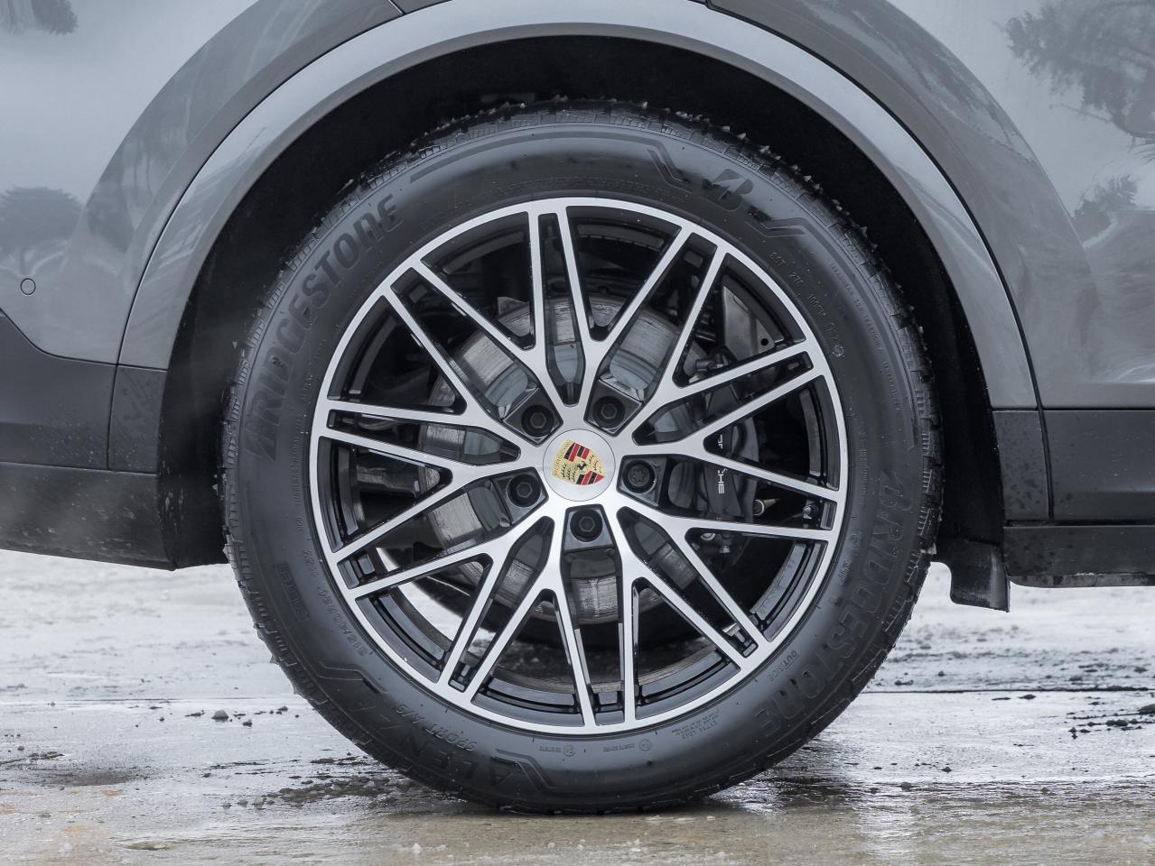 2024 Porsche Cayenne AWD Premium Pkg Plus Extended Exterior Package in Photo