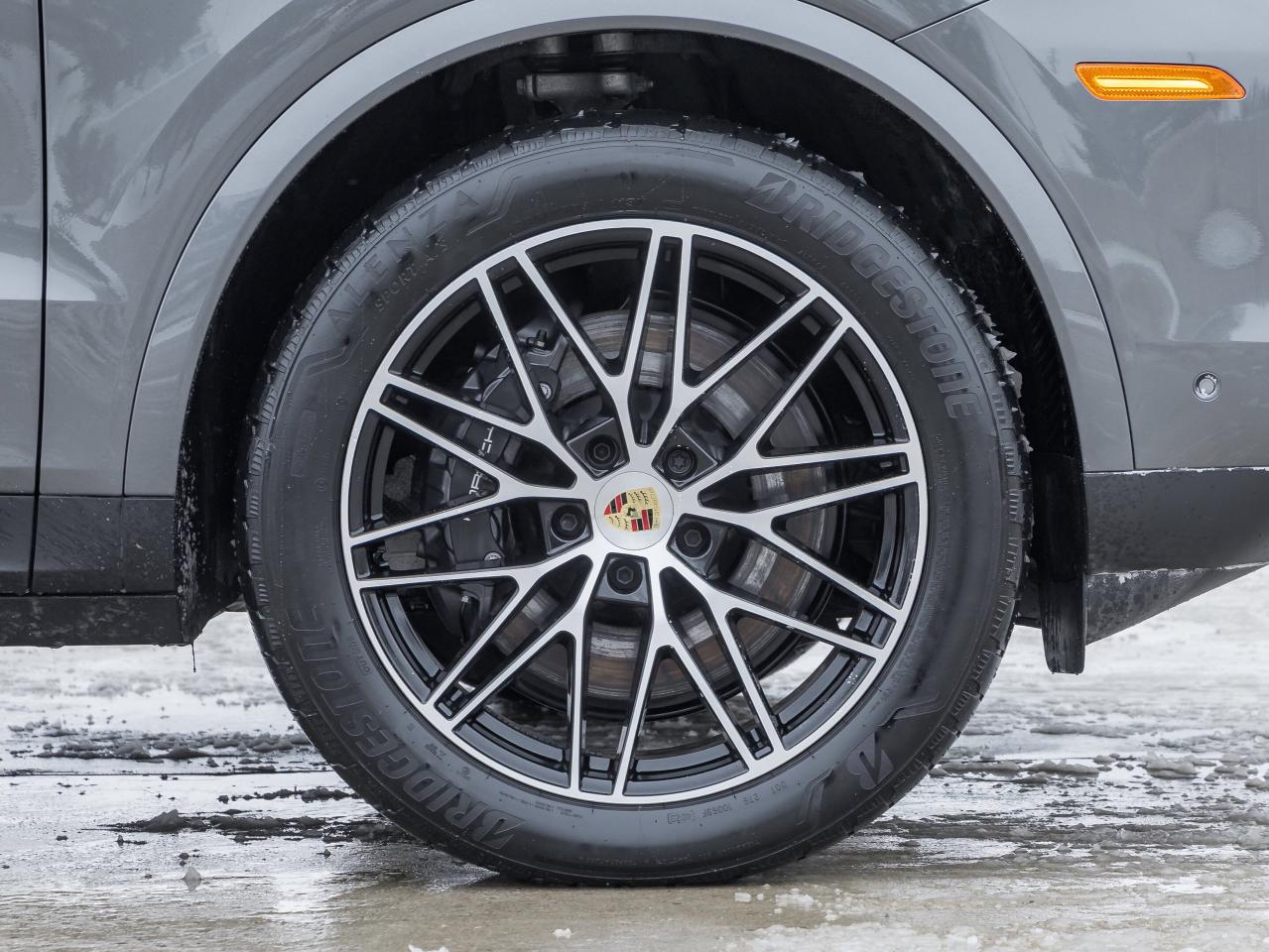 2024 Porsche Cayenne AWD Premium Pkg Plus Extended Exterior Package in Photo