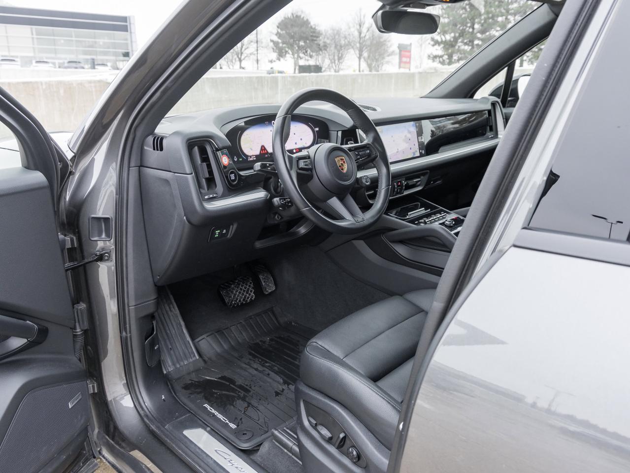 2024 Porsche Cayenne AWD Premium Pkg Plus Extended Exterior Package in Photo