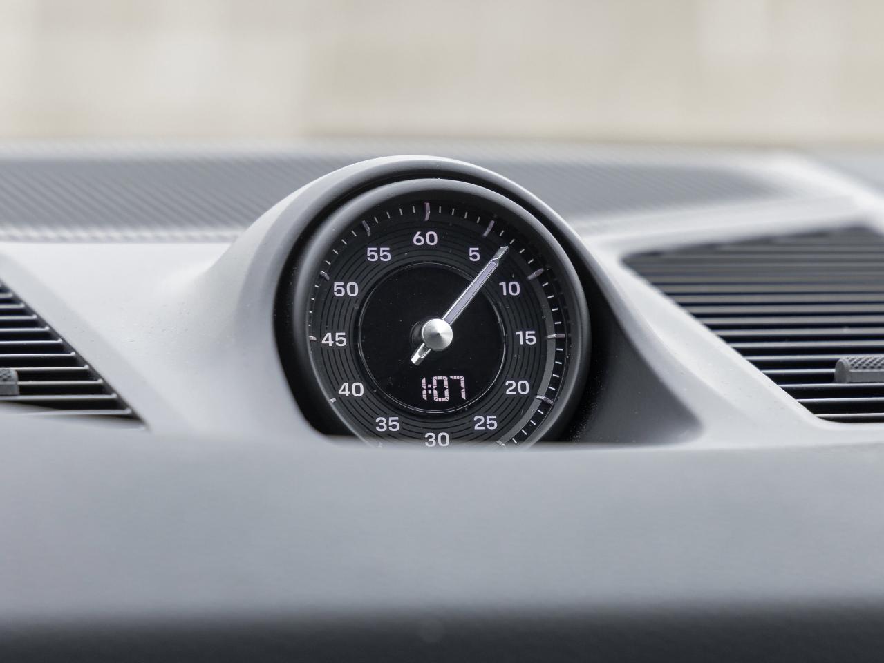 2024 Porsche Cayenne AWD Premium Pkg Plus Extended Exterior Package in Photo