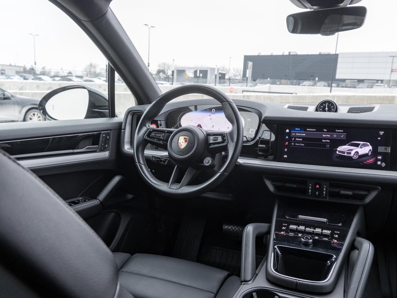 2024 Porsche Cayenne AWD Premium Pkg Plus Extended Exterior Package in Photo