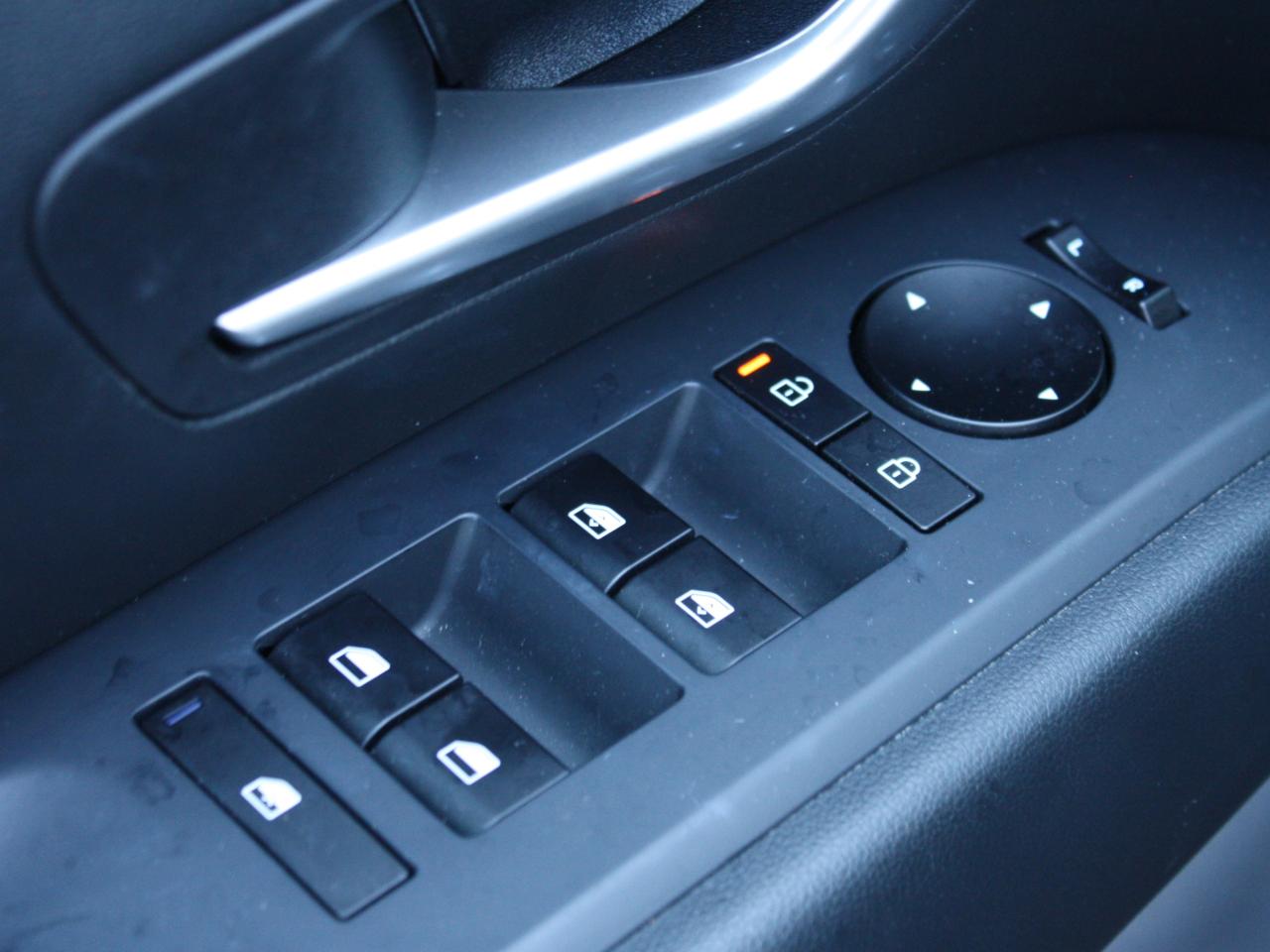 2025 Hyundai Tucson Preferred AWD / Heated Seats / Blind Spot / Camera Photo