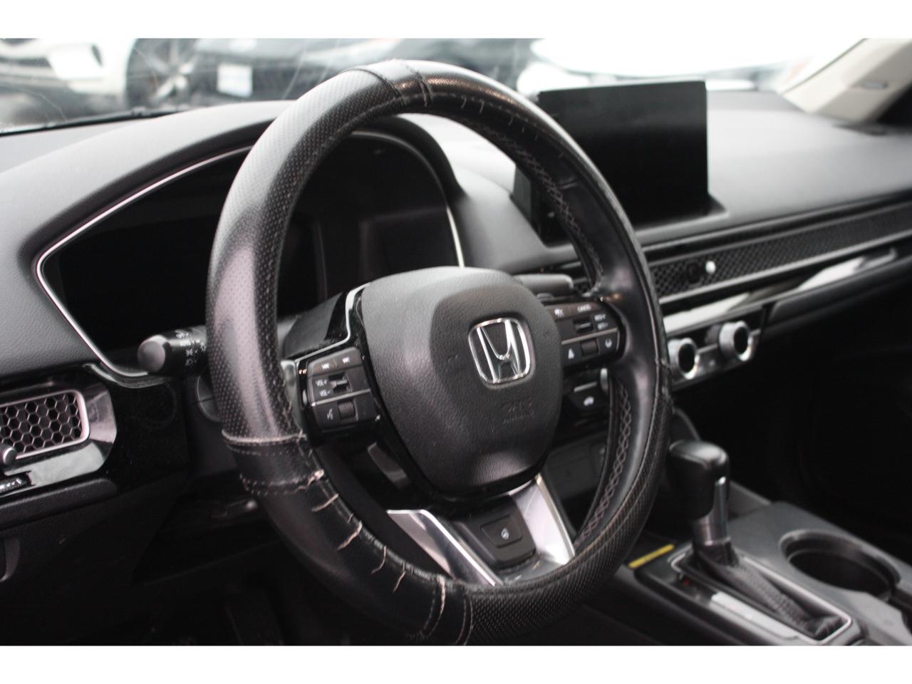 2022 Honda Civic Sedan Touring / Leather / Bose Audio / Navigation Photo