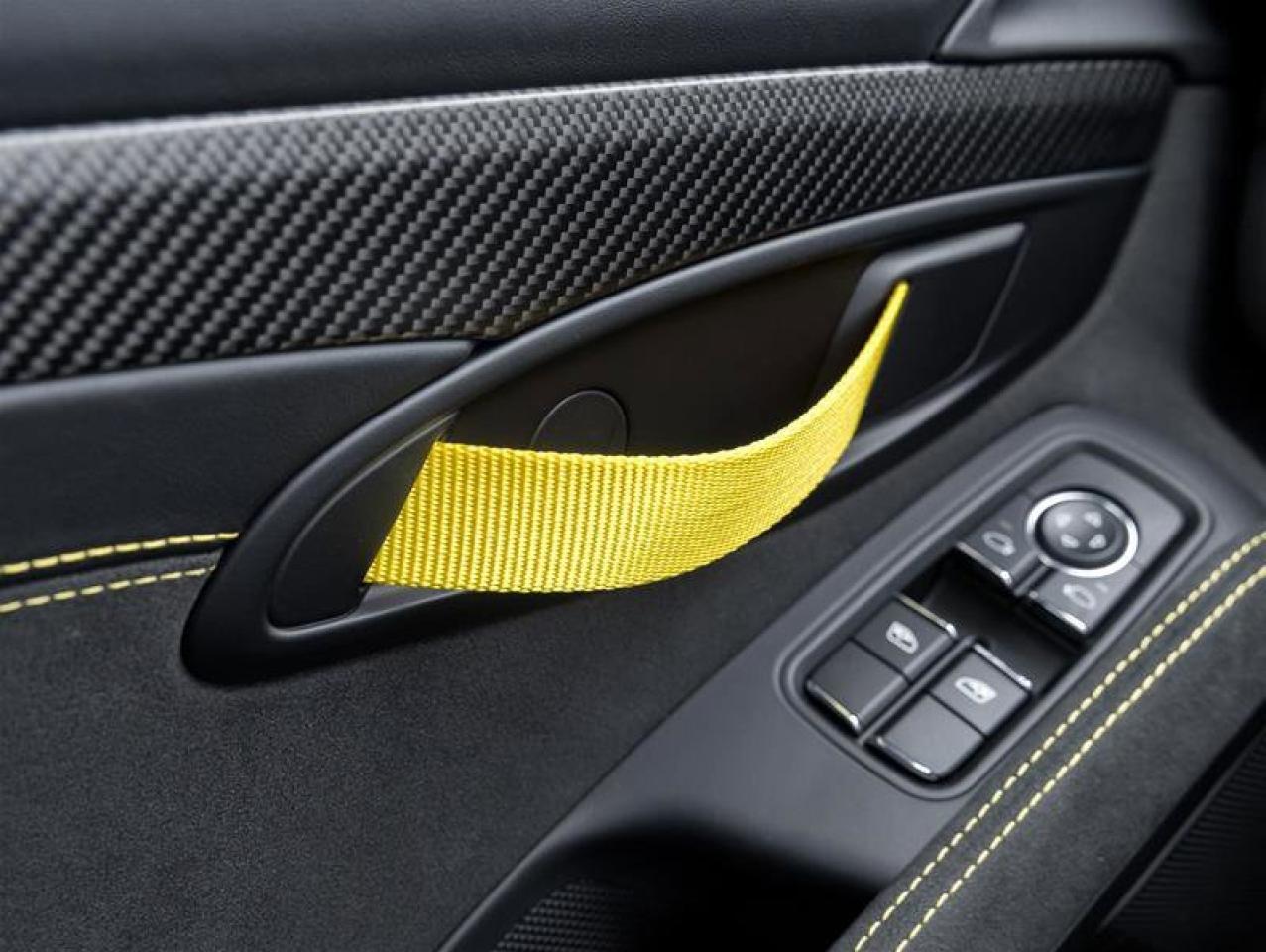 2025 Porsche 718 Cayman GT4 RS Coupe Porsche Ceramic Composite Brakes Fron Photo