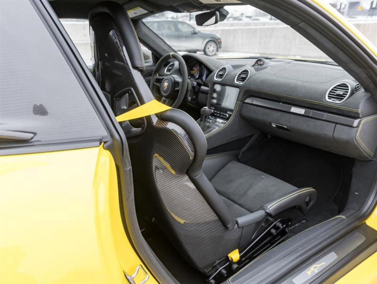 2025 Porsche 718 Cayman GT4 RS Coupe Porsche Ceramic Composite Brakes Fron Photo