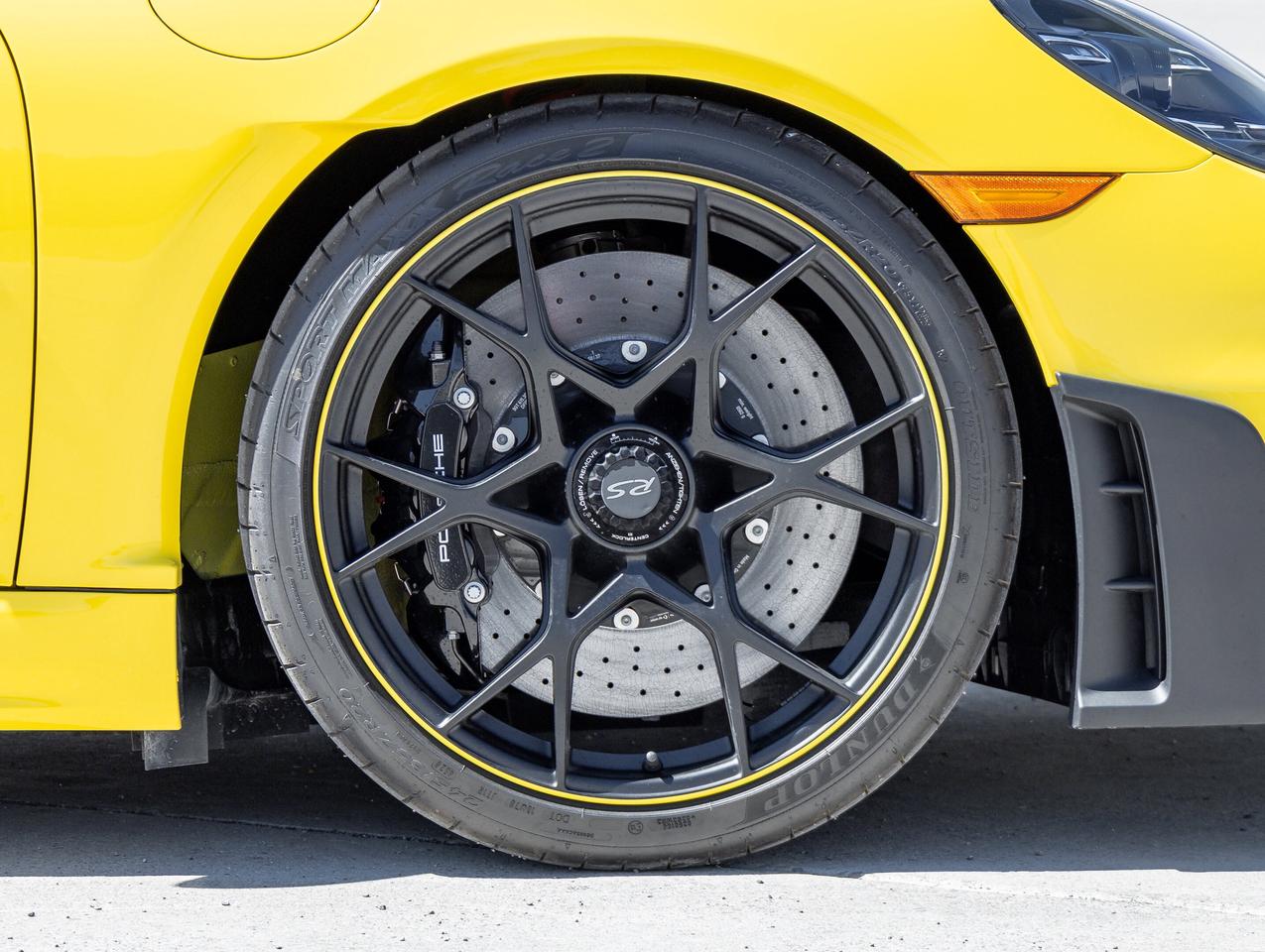 2025 Porsche 718 Cayman GT4 RS Coupe Porsche Ceramic Composite Brakes Fron Photo