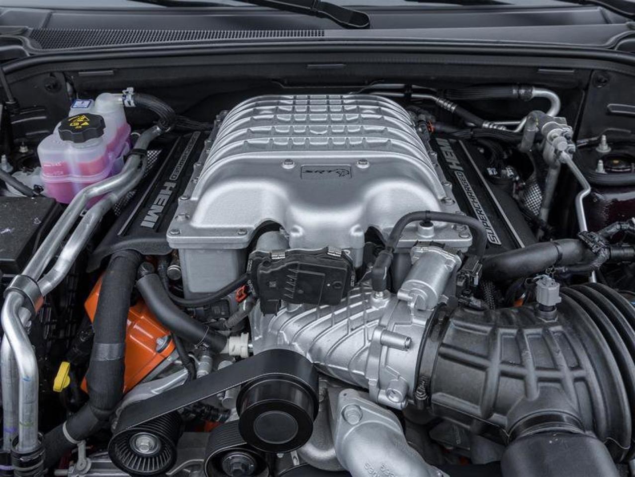 2025 Dodge Durango SRT Hellcat Brass Monkey AWD Adaptive Cruise Contr Photo