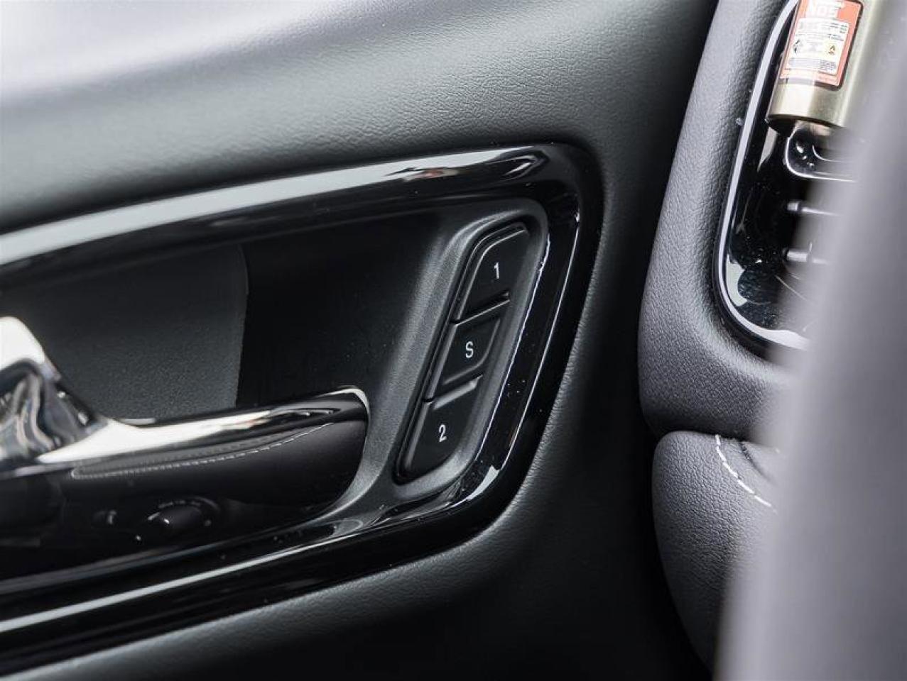 2025 Dodge Durango SRT Hellcat Brass Monkey AWD Adaptive Cruise Contr Photo