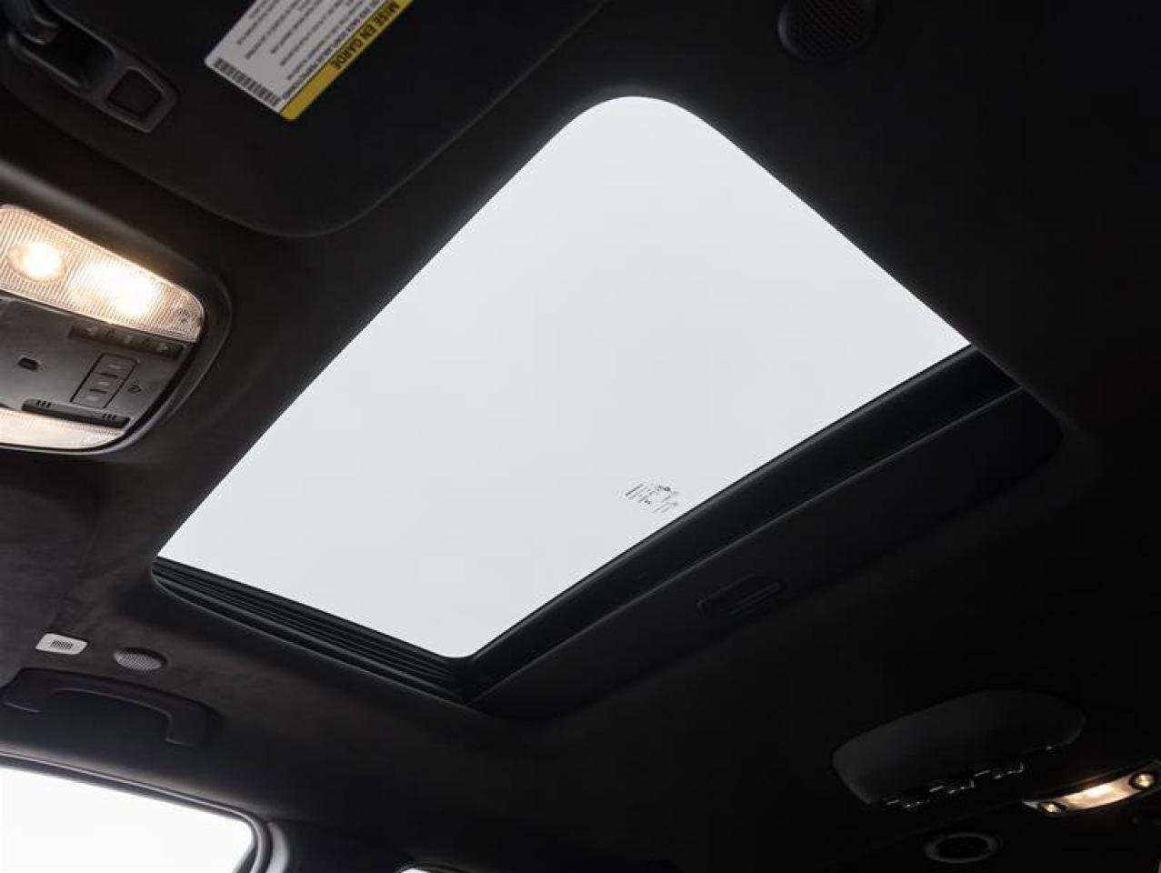 2025 Dodge Durango SRT Hellcat Brass Monkey AWD Adaptive Cruise Contr Photo