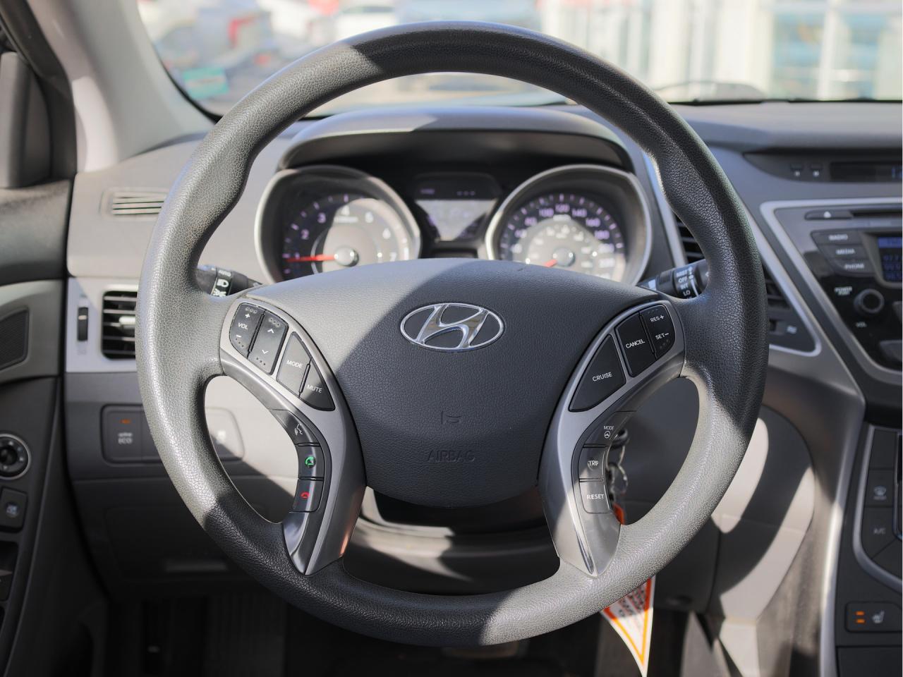 2014 Hyundai Elantra GL AS TRADED Photo