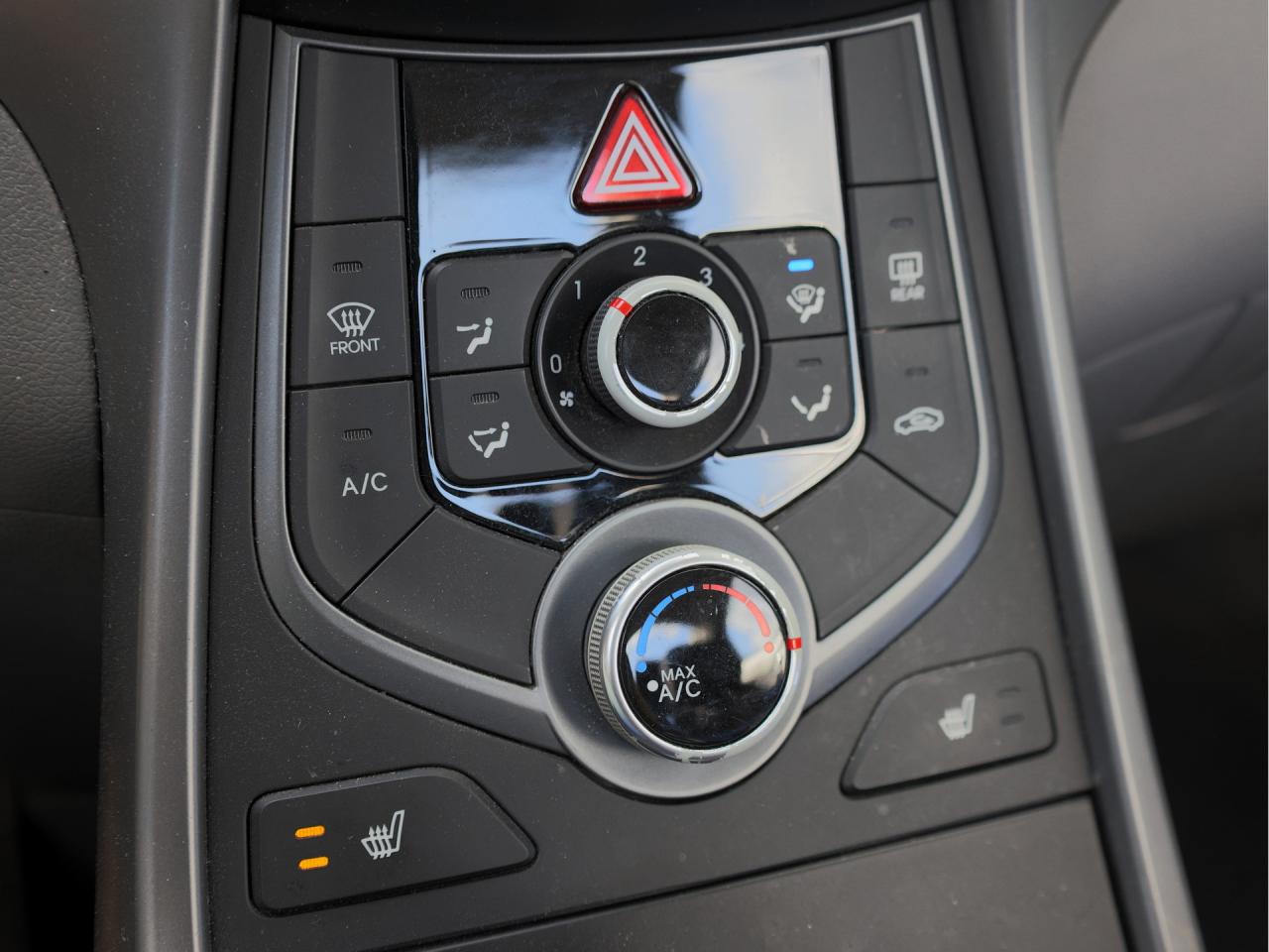 2014 Hyundai Elantra GL AS TRADED Photo