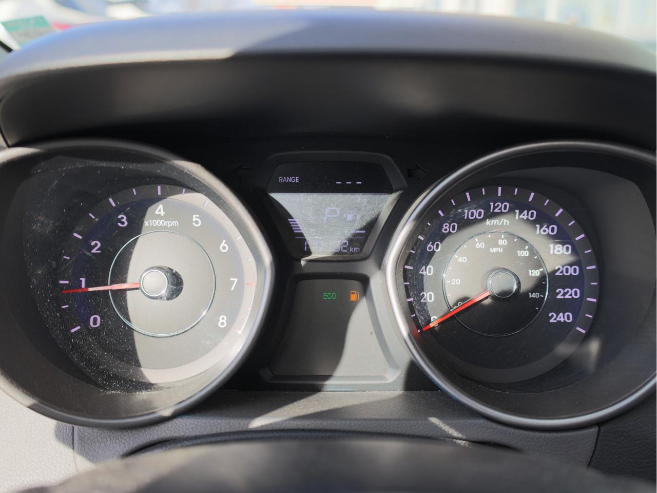 2014 Hyundai Elantra GL AS TRADED Photo