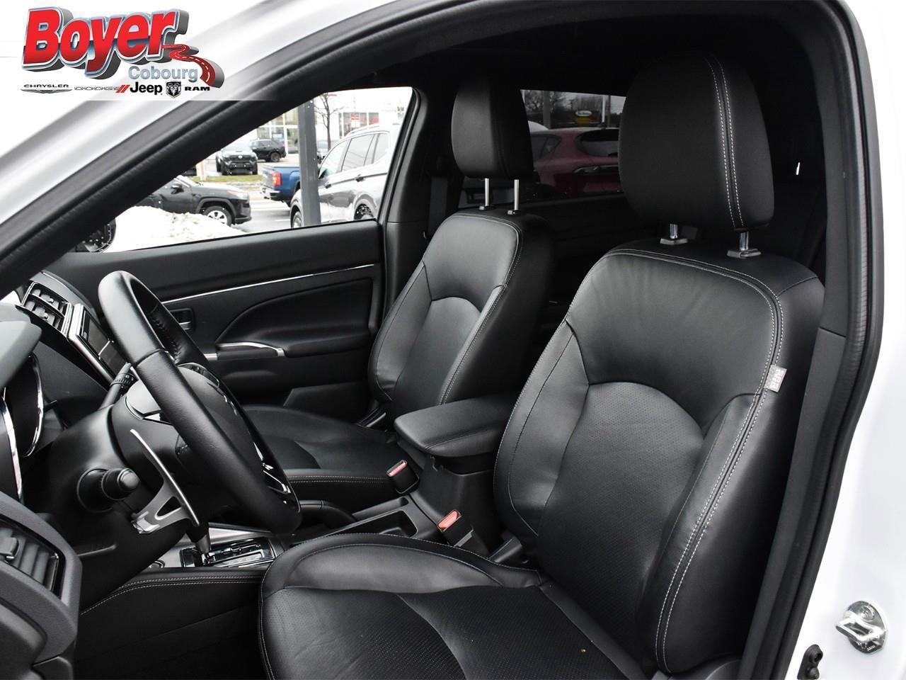 2022 Mitsubishi RVR GT Photo