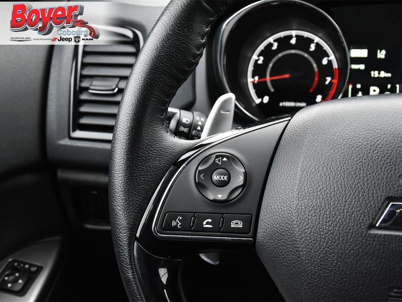 2022 Mitsubishi RVR GT Photo