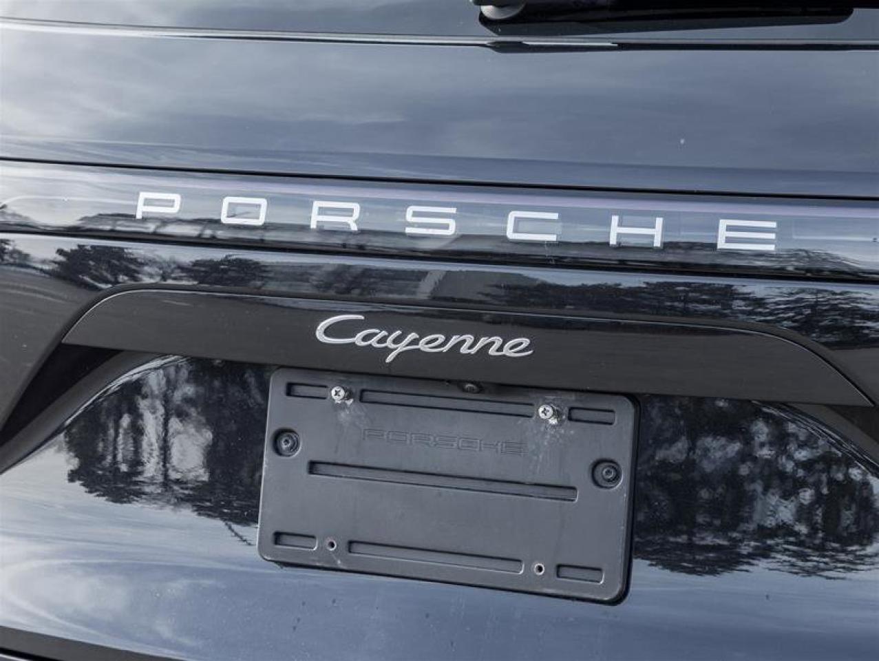 2022 Porsche Cayenne AWD Premium Plus Pkg Sport Chrono Pkg 21 RS Spyder Photo