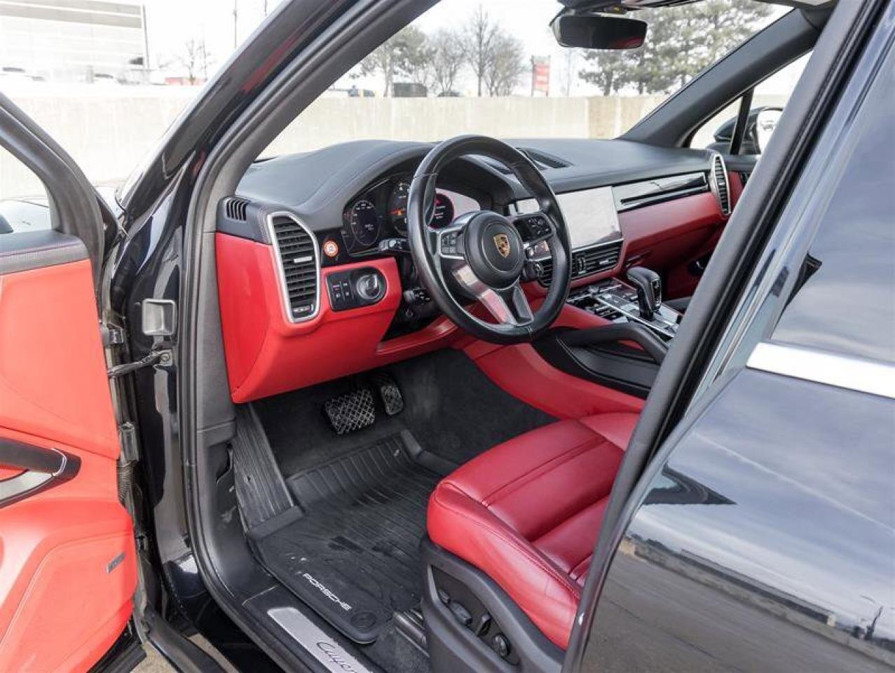 2022 Porsche Cayenne AWD Premium Plus Pkg Sport Chrono Pkg 21 RS Spyder Photo