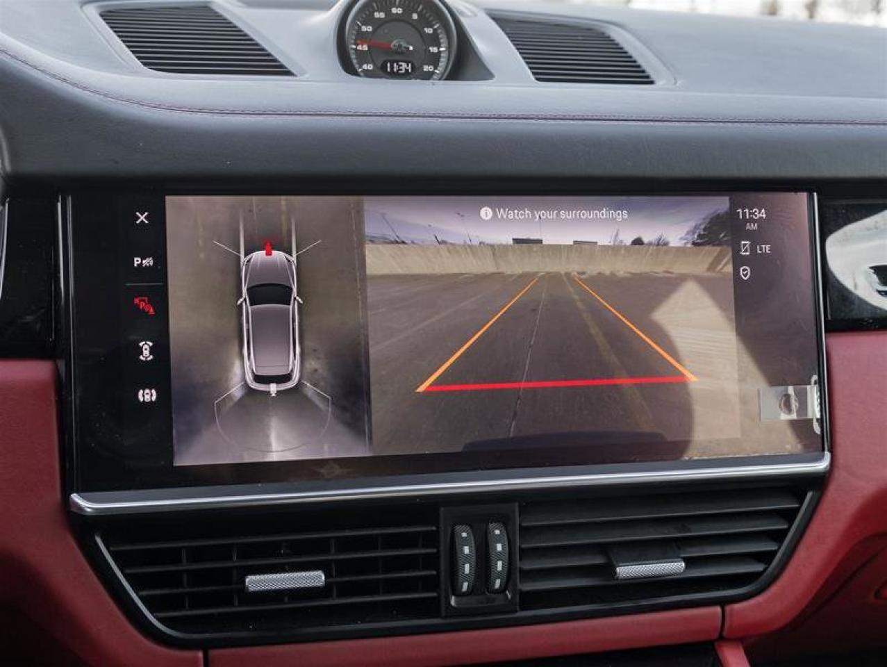 2022 Porsche Cayenne AWD Premium Plus Pkg Sport Chrono Pkg 21 RS Spyder Photo