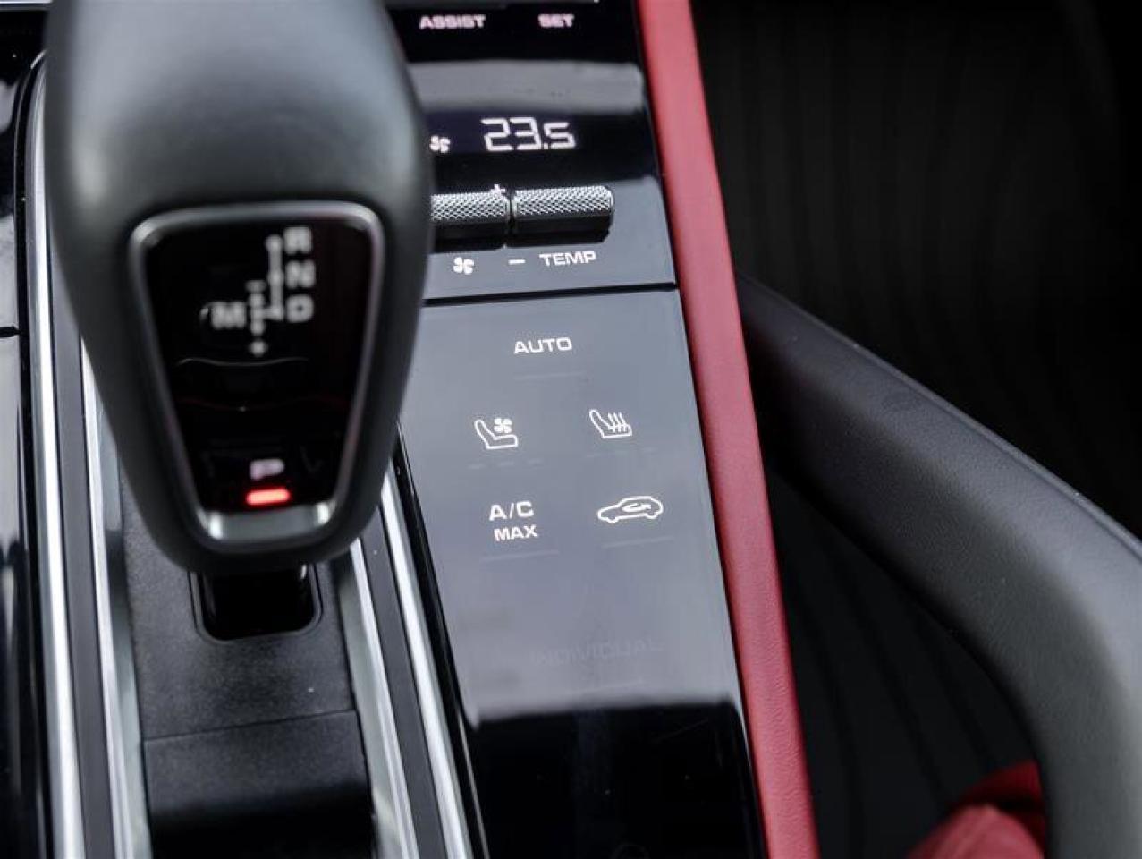 2022 Porsche Cayenne AWD Premium Plus Pkg Sport Chrono Pkg 21 RS Spyder Photo