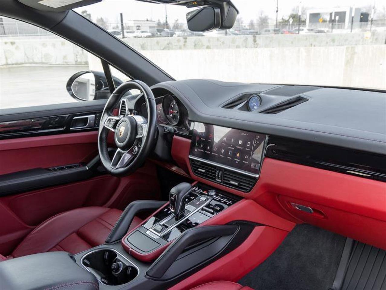 2022 Porsche Cayenne AWD Premium Plus Pkg Sport Chrono Pkg 21 RS Spyder Photo