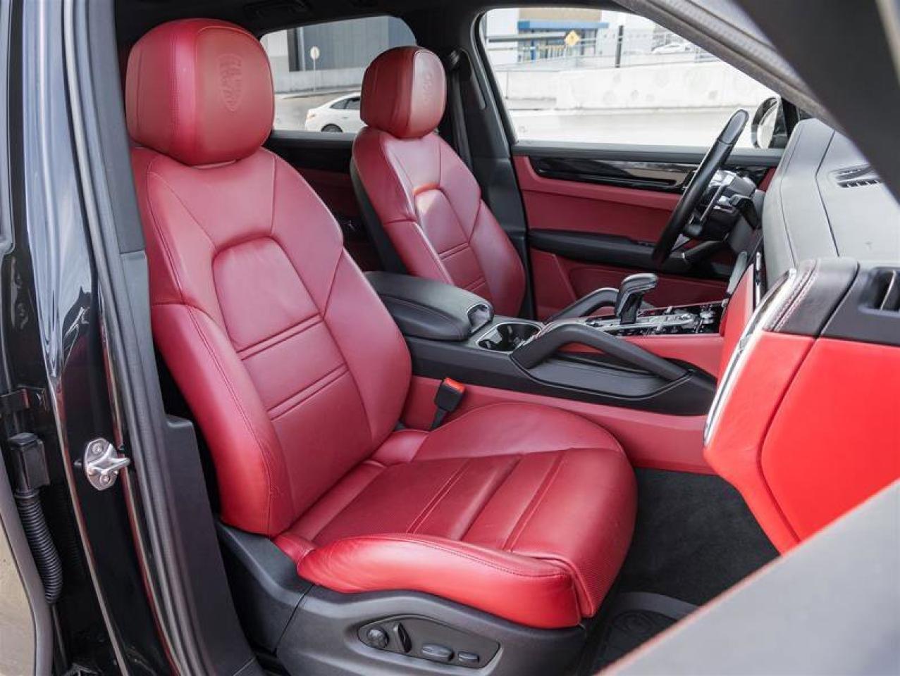 2022 Porsche Cayenne AWD Premium Plus Pkg Sport Chrono Pkg 21 RS Spyder Photo