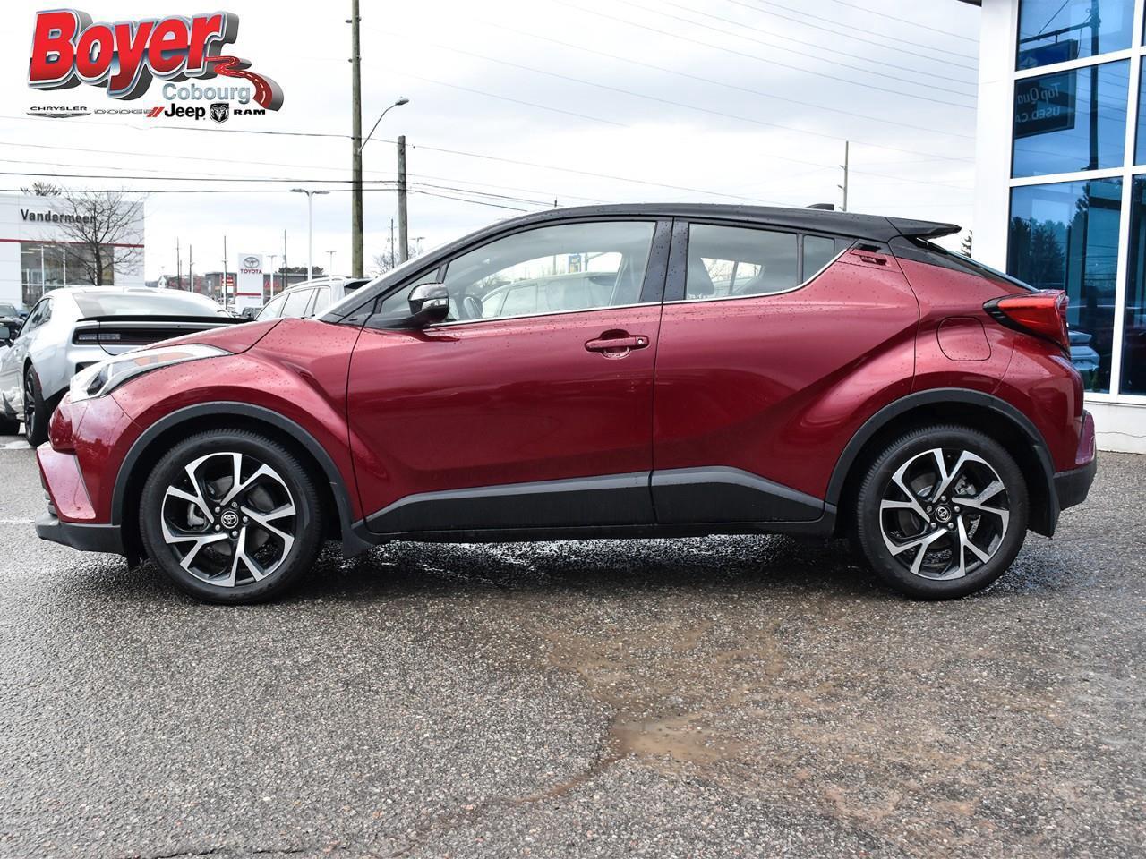 2019 Toyota C-HR  Photo3