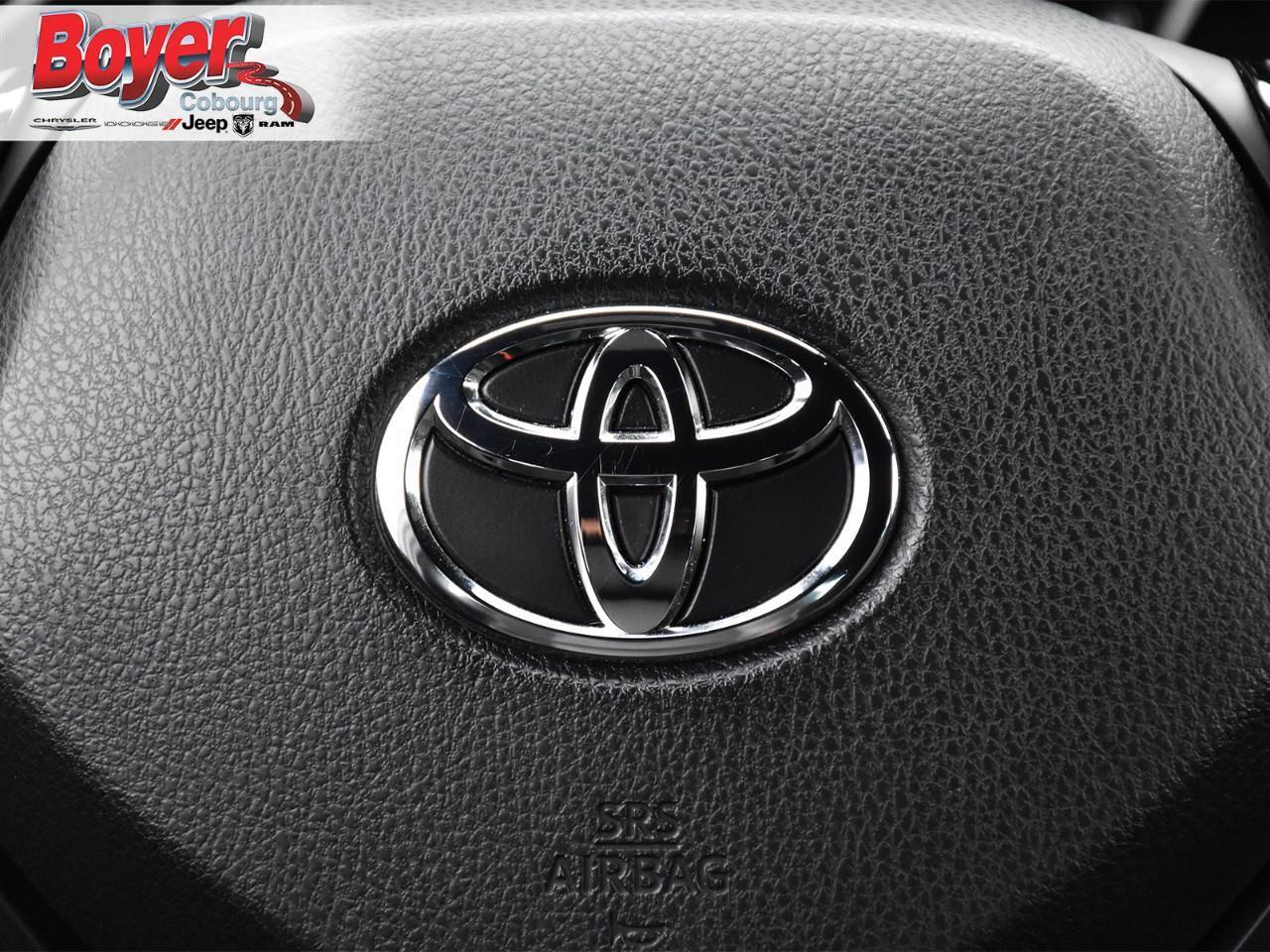 2019 Toyota C-HR  Photo