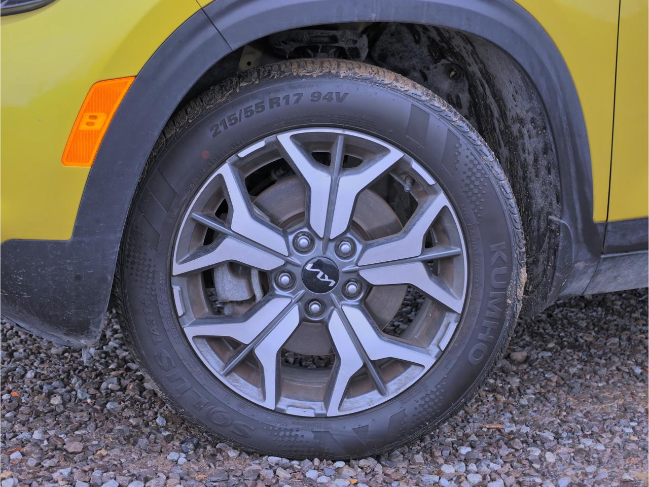 2023 Kia Seltos EX Premium   Navigation   Smart Cruise   Cool Seat Photo