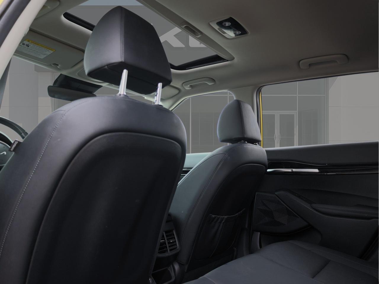 2023 Kia Seltos EX Premium   Navigation   Smart Cruise   Cool Seat Photo