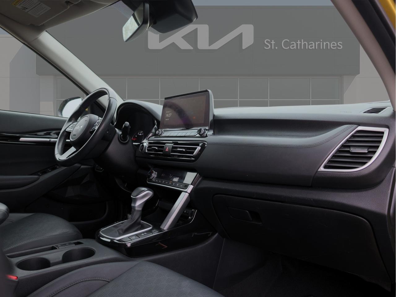 2023 Kia Seltos EX Premium   Navigation   Smart Cruise   Cool Seat Photo