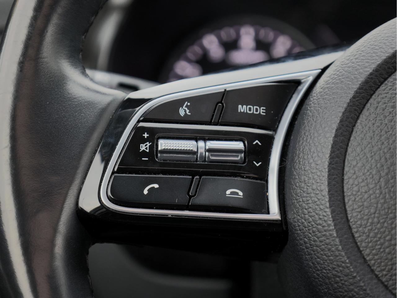 2023 Kia Seltos EX Premium   Navigation   Smart Cruise   Cool Seat Photo