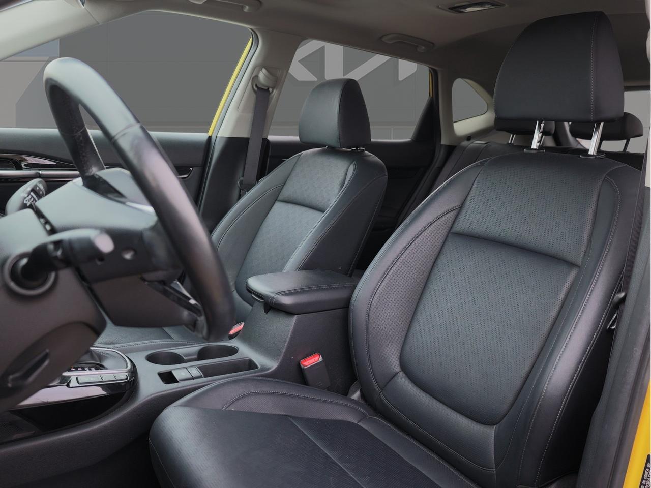 2023 Kia Seltos EX Premium   Navigation   Smart Cruise   Cool Seat Photo
