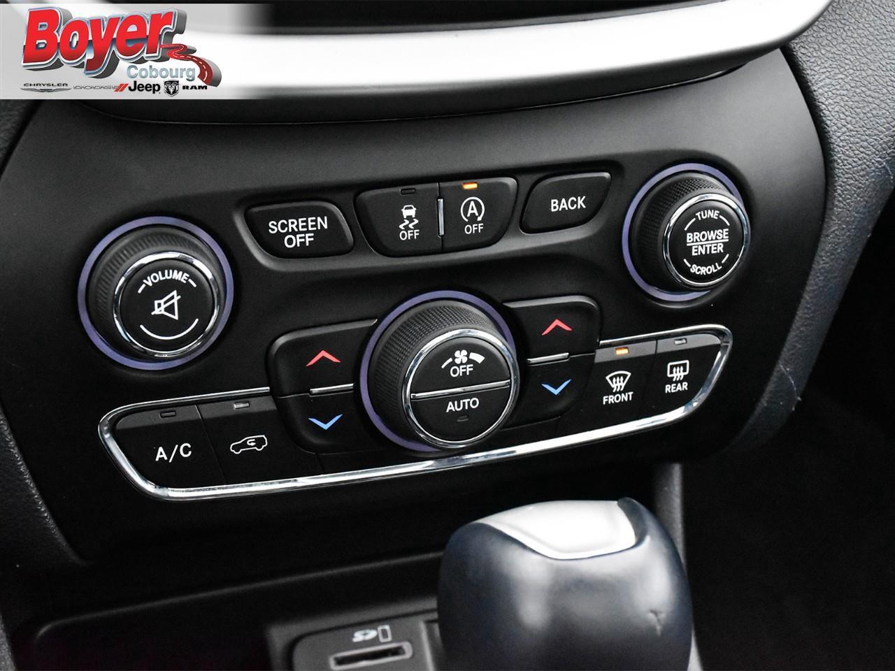 2015 Jeep Cherokee Limited Photo