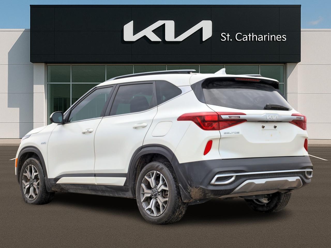 2023 Kia Seltos EX Premium   Navigation   Smart Cruise   Cool Seat Photo