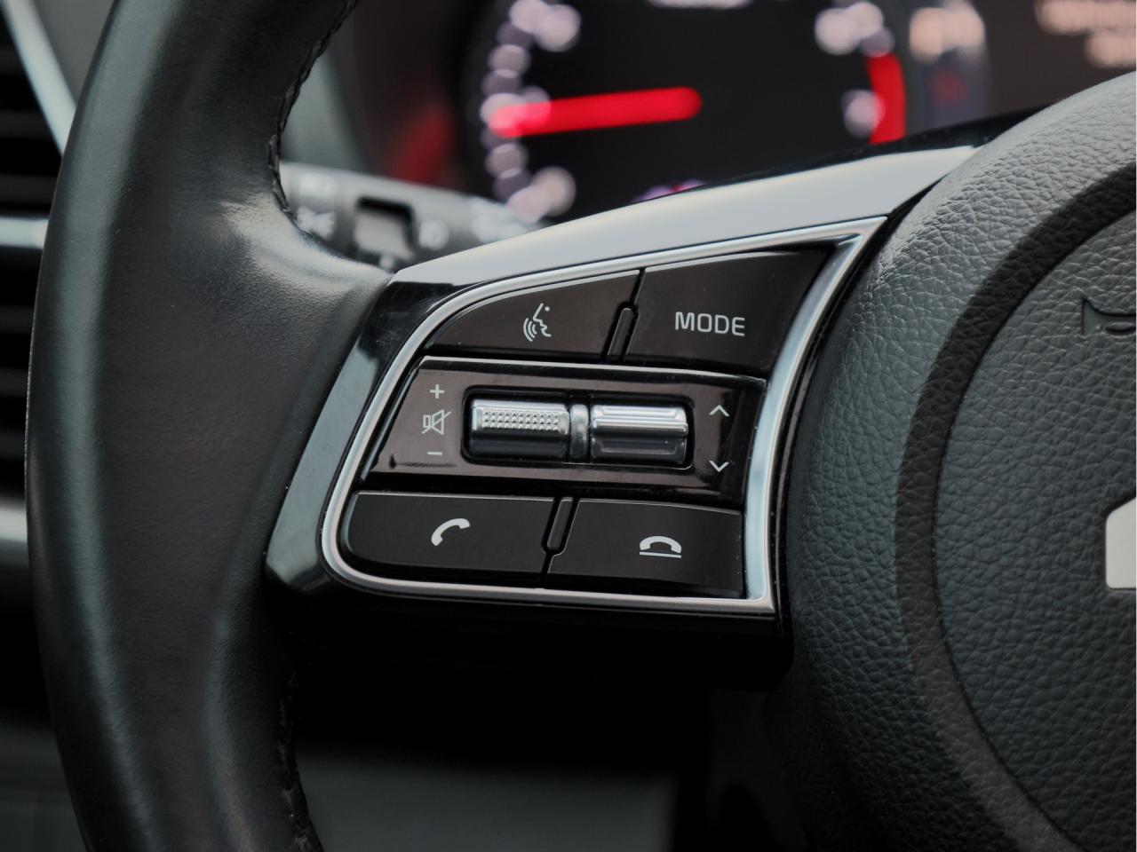 2023 Kia Seltos EX Premium   Navigation   Smart Cruise   Cool Seat Photo