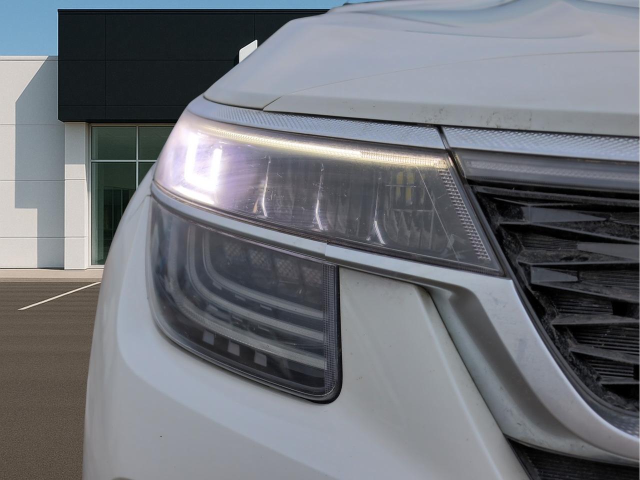 2023 Kia Seltos EX Premium   Navigation   Smart Cruise   Cool Seat Photo