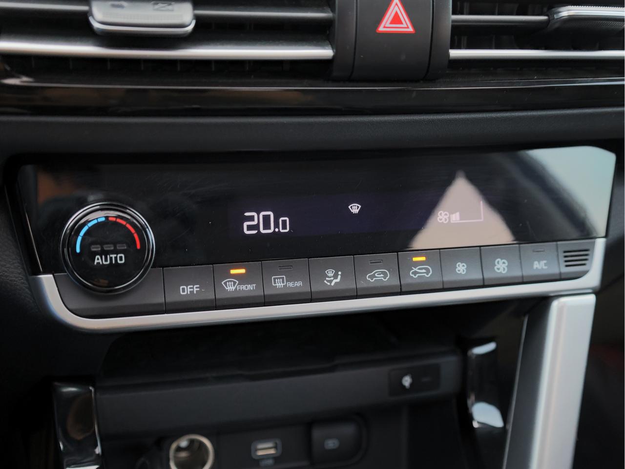 2023 Kia Seltos EX Premium   Navigation   Smart Cruise   Cool Seat Photo