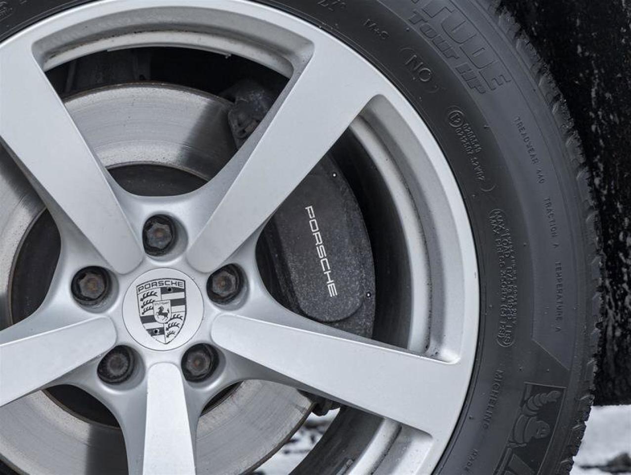 2018 Porsche Macan AWD Premium Pkg Plus Lane Change Assist Porsche Cr Photo