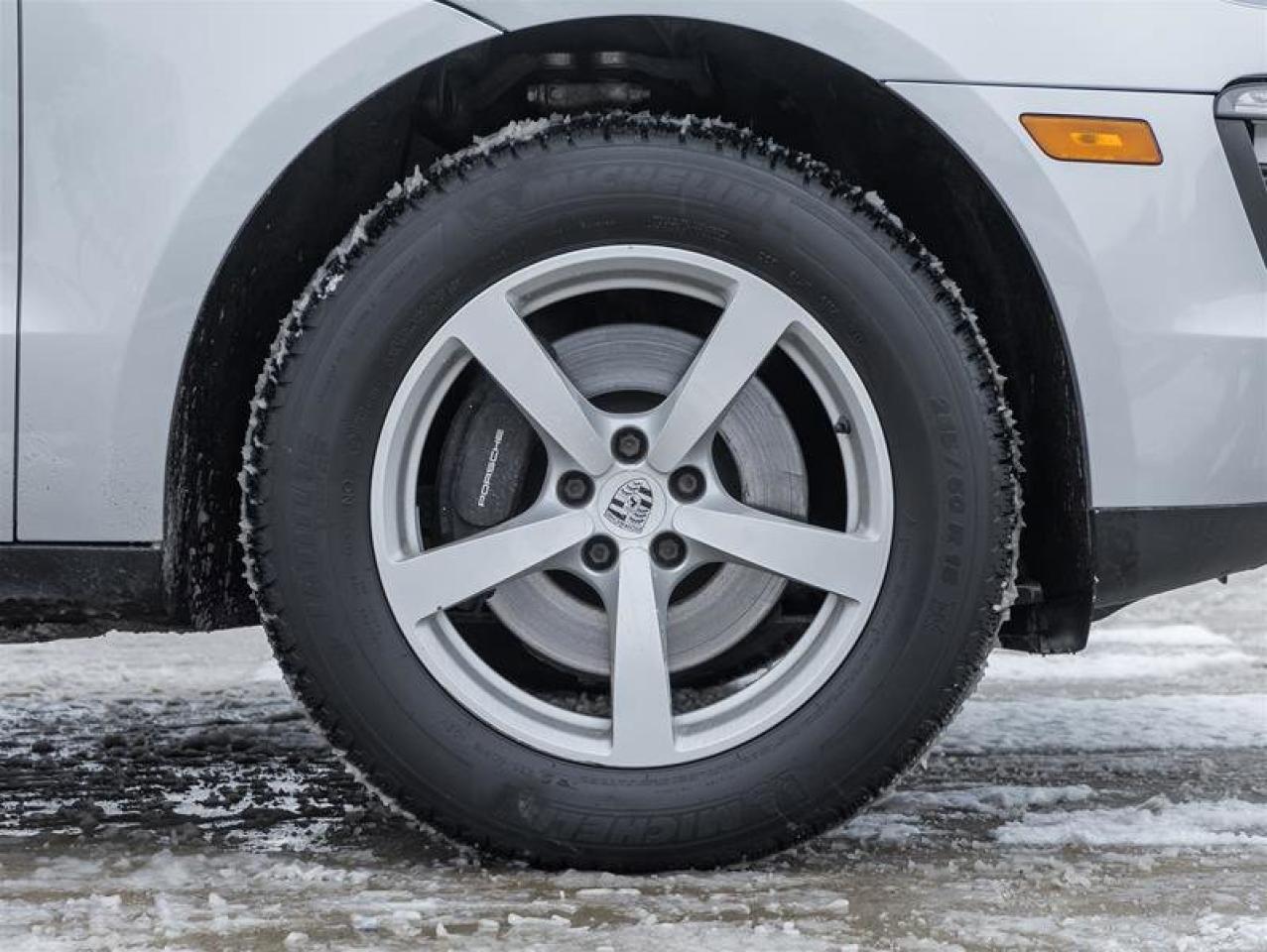 2018 Porsche Macan AWD Premium Pkg Plus Lane Change Assist Porsche Cr Photo