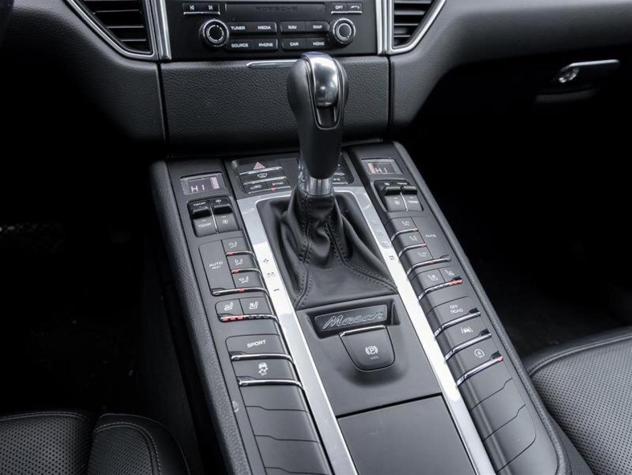 2018 Porsche Macan AWD Premium Pkg Plus Lane Change Assist Porsche Cr Photo