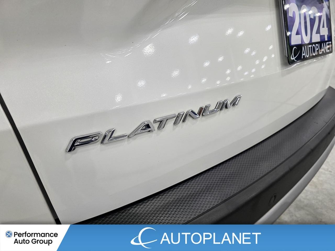 2024 Ford Escape Platinum AWD - FINANCE @$87/WK OR LEASE @$100/WK Photo