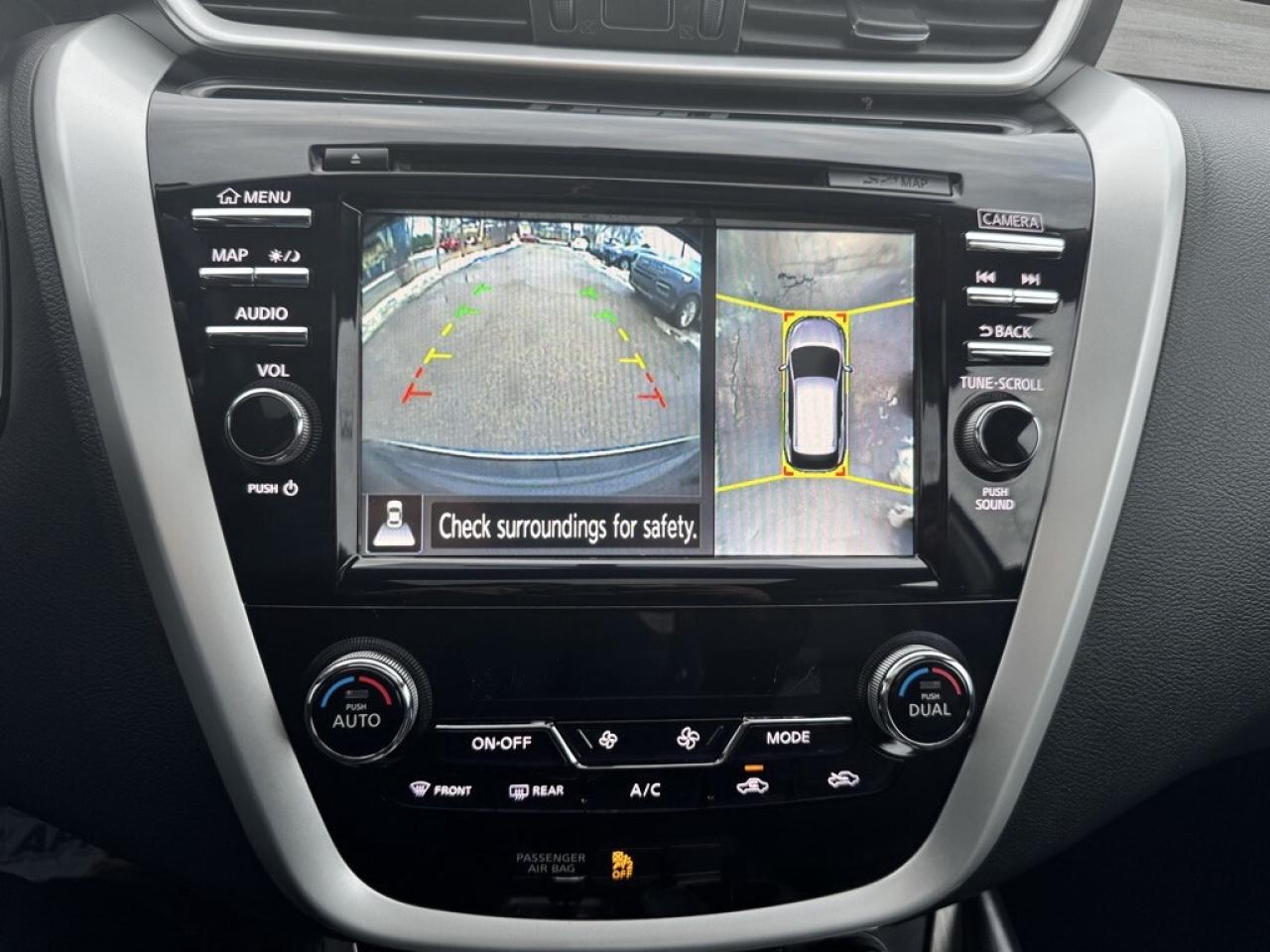 2017 Nissan Murano SL 4dr All-wheel Drive CVT Photo