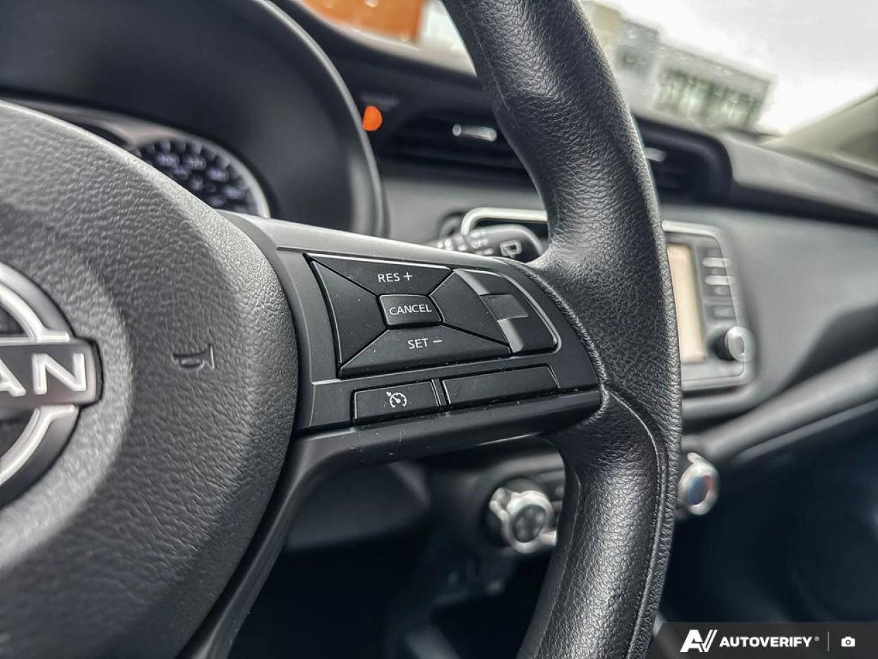 2023 Nissan Kicks S Photo