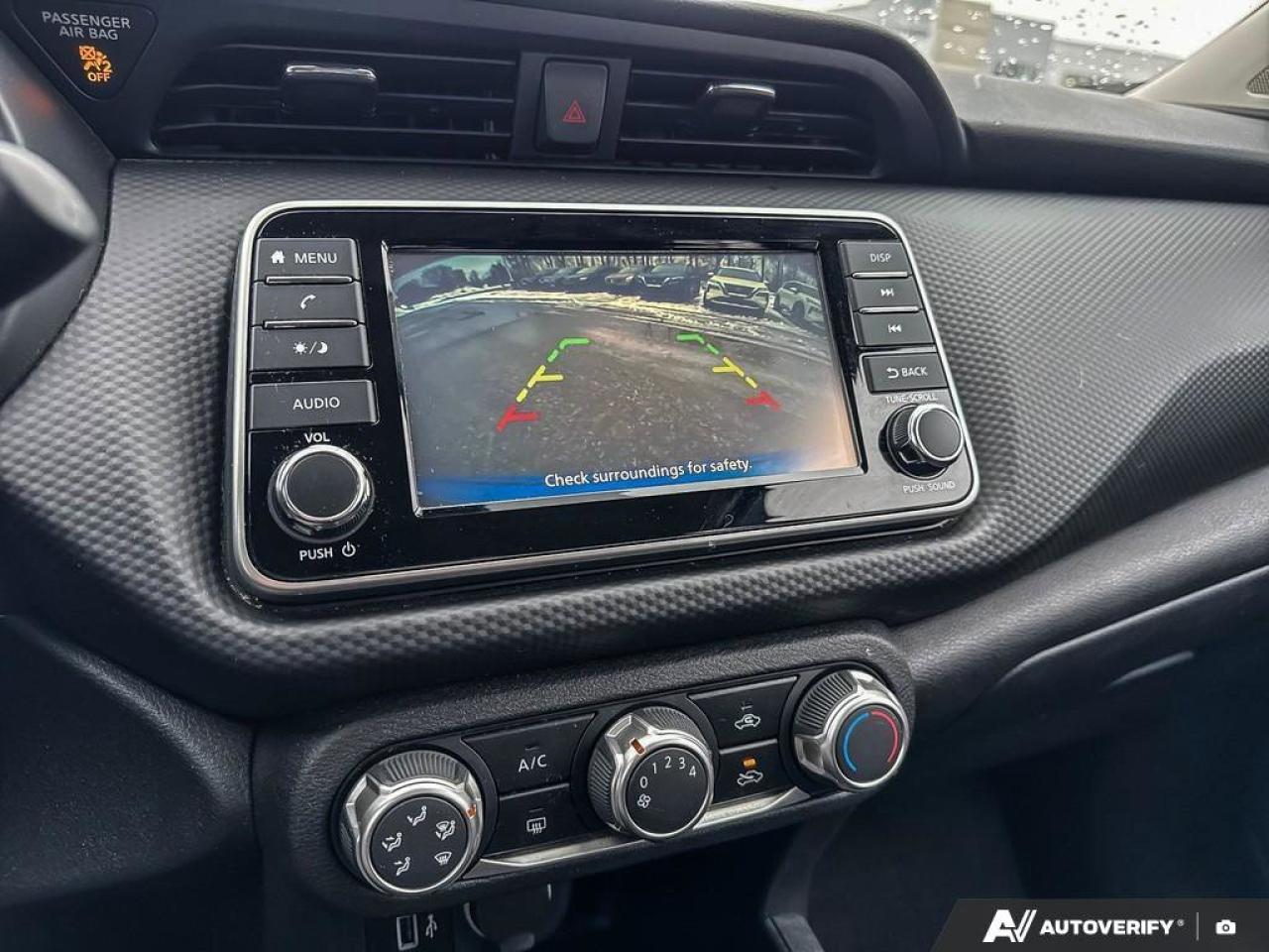 2023 Nissan Kicks S Photo