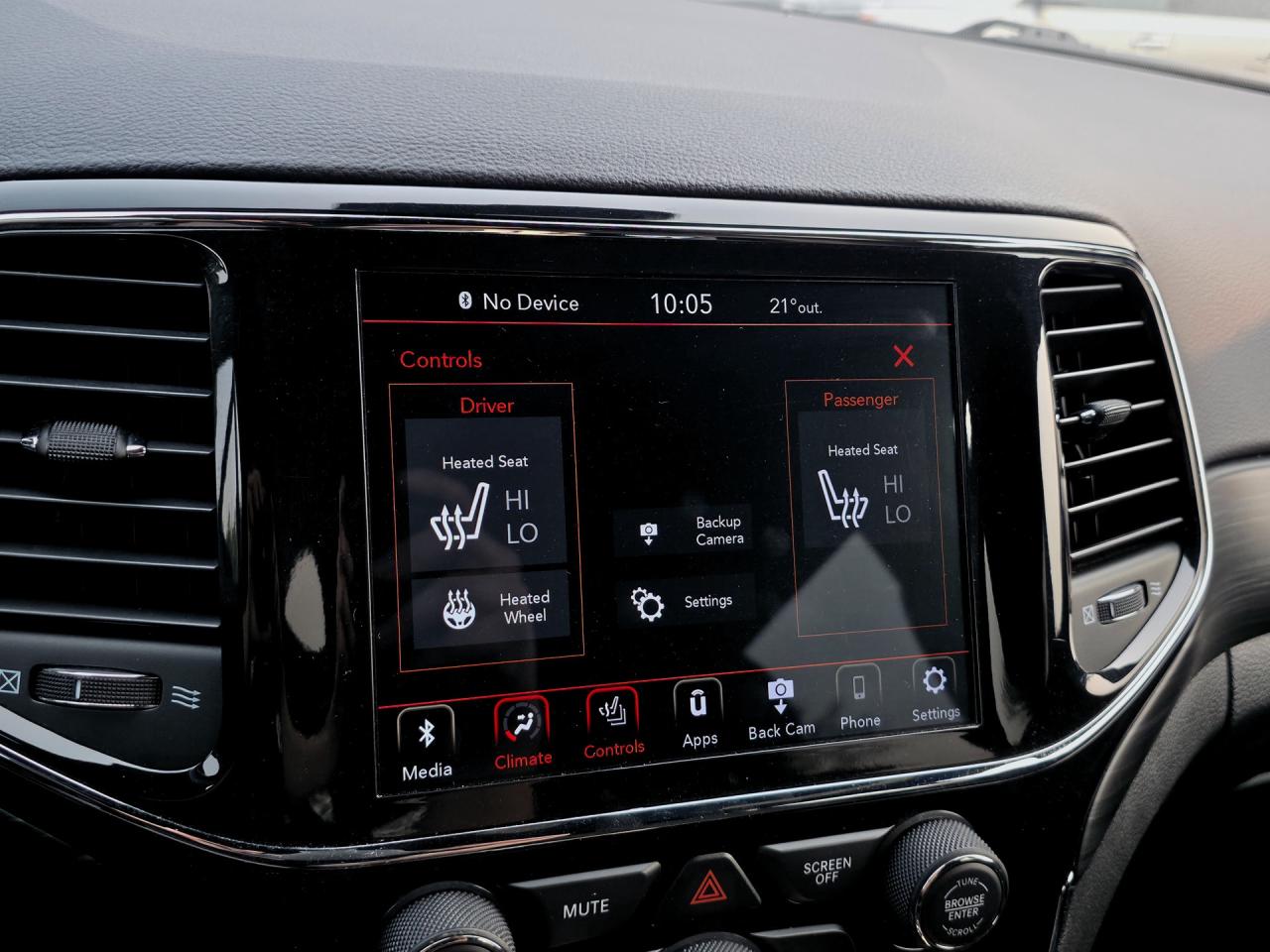 2021 Jeep Grand Cherokee Laredo   4x4   Climate Ctrl   Power Liftgate Photo