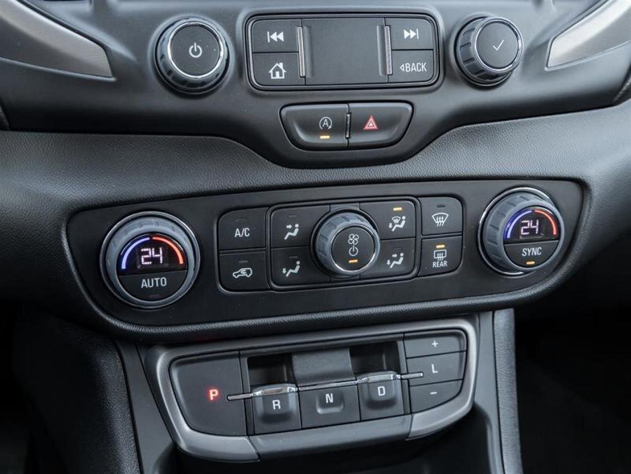 2023 GMC Terrain AT4 AWD Following Distance Indicator Heated Steeri Photo